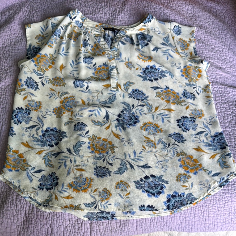 41 Hawthorn Multicolor Floral Blouse